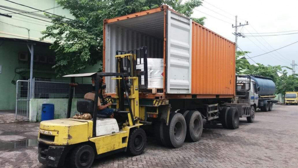 Ekspedisi Pengiriman Barang Via Container Surabaya Muna
