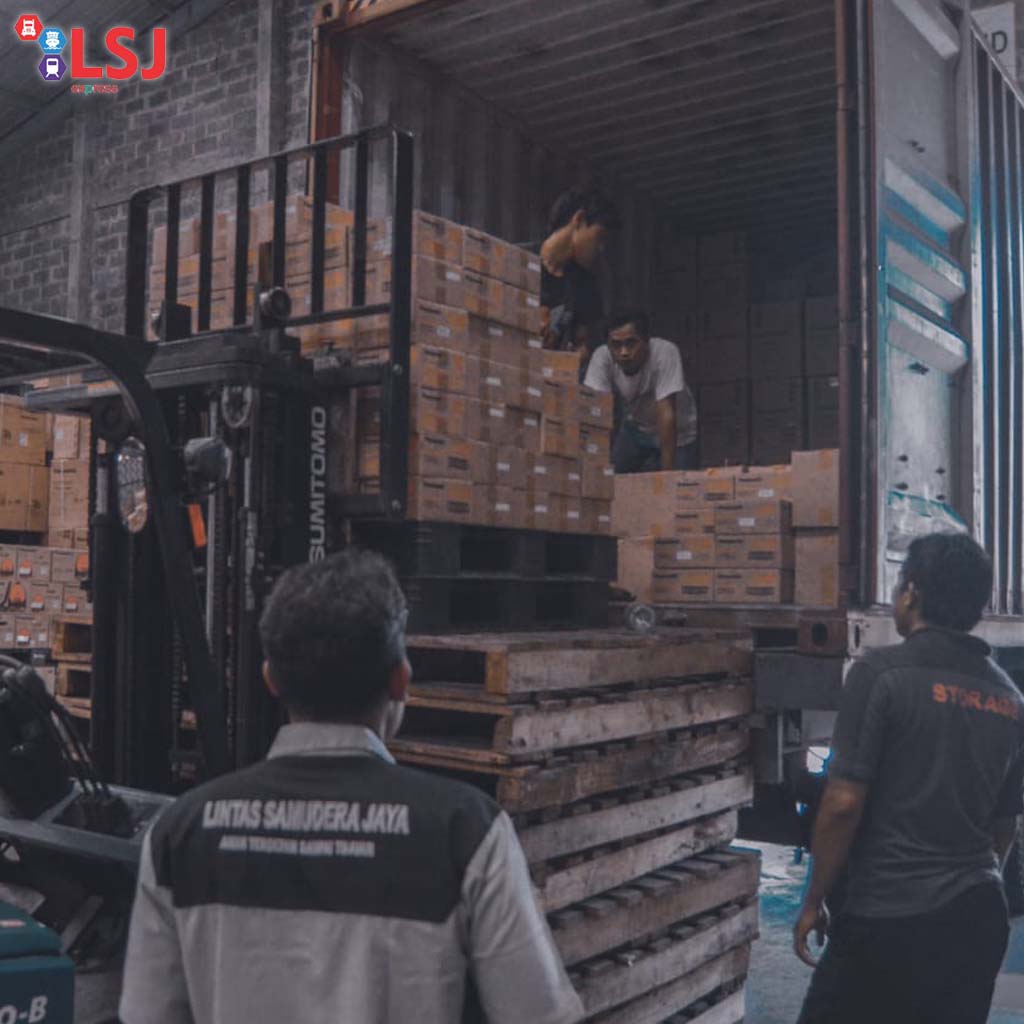 Ekspedisi Pengiriman Barang Via Container Bandung ke Makassar