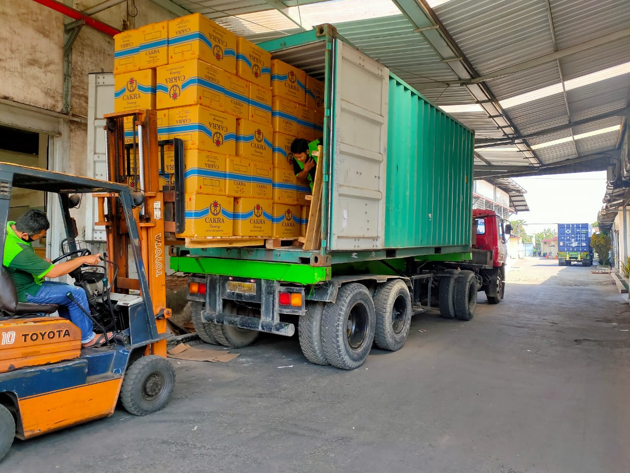 Ekspedisi Via Container Jakarta ke Mempawah