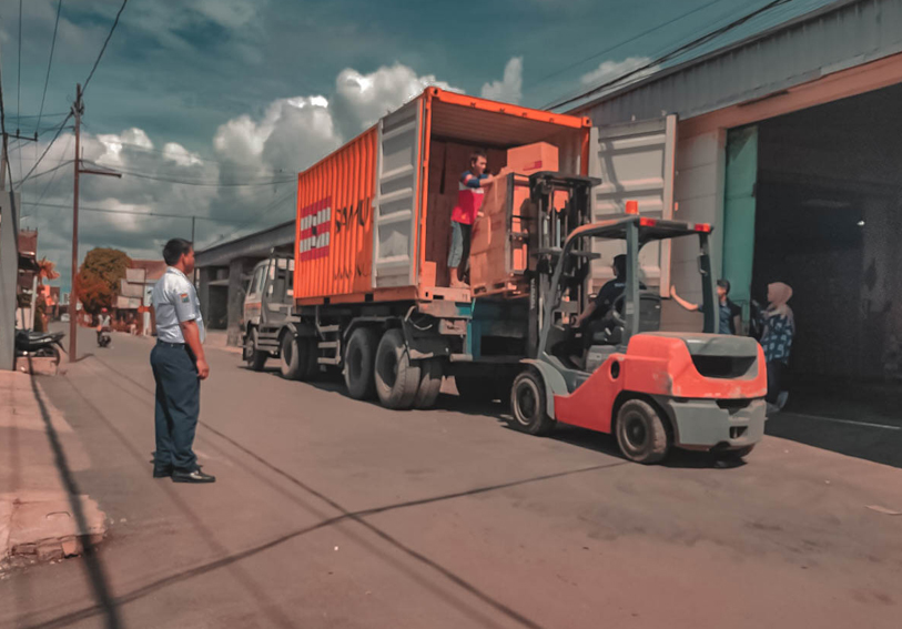 Ekspedisi Via Container Surabaya Ke Tangkiang